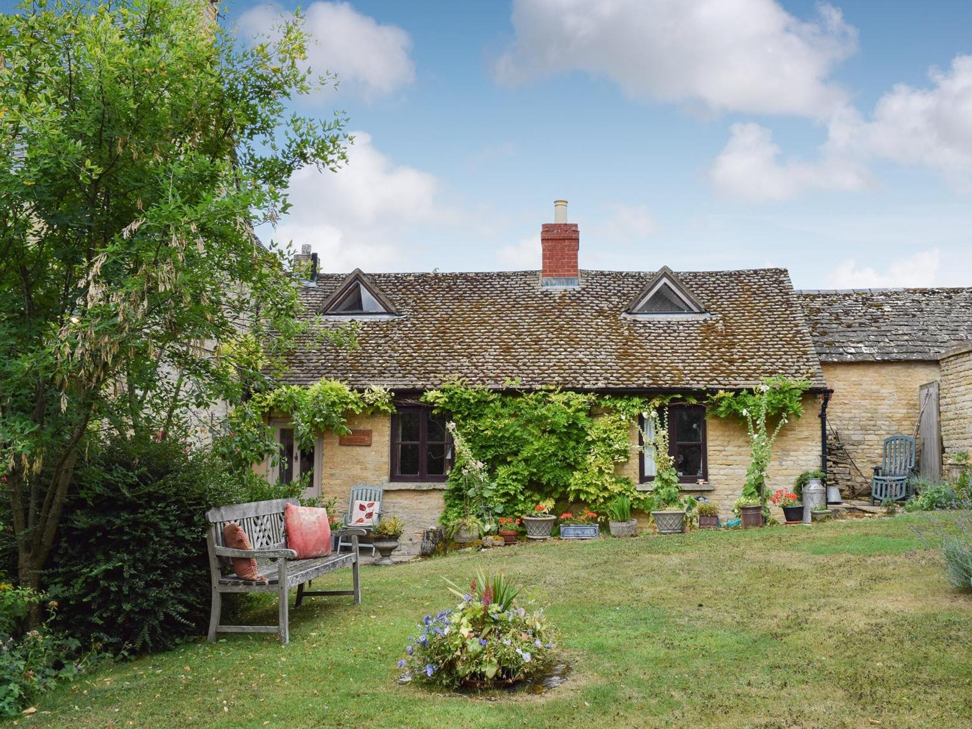 Chadlington Picket Piece Cottage מראה חיצוני תמונה